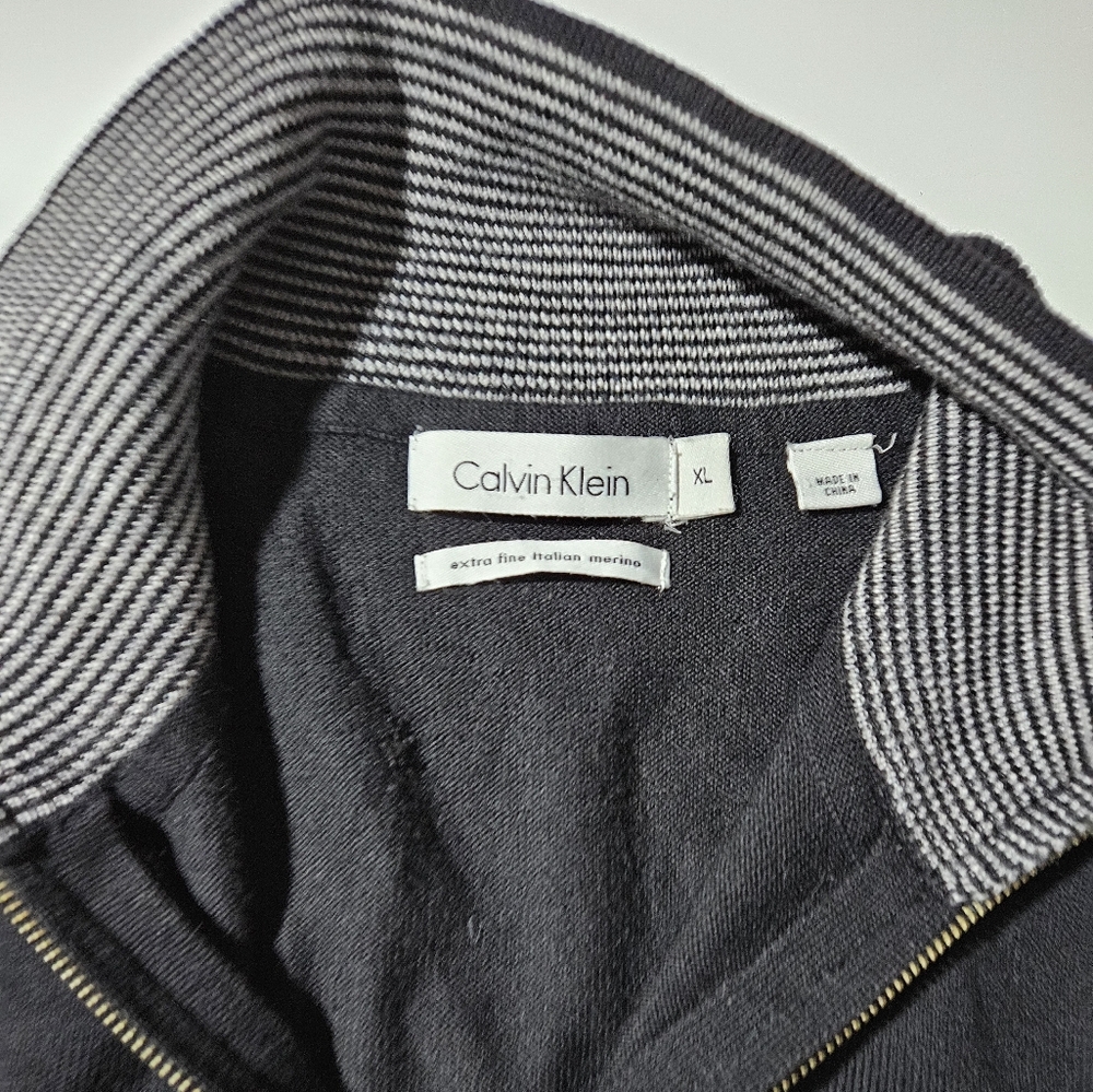 Calvin Klein men's zip neck pullover sweater